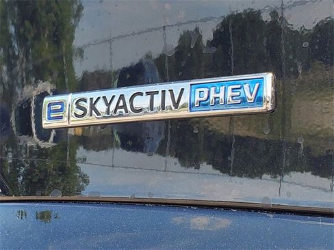 Certified 2025 MAZDA CX-70 Plug-In Hybrid w/ Premium Plus image 4