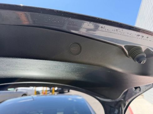 Used 2023 Tesla Model 3 Standard Range RWD image 10