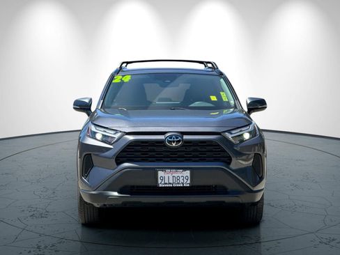 Used 2024 Toyota RAV4 XLE w/ Convenience Package AWD/4WD image 9