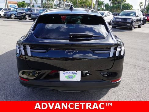 Used 2025 Ford Mustang Mach-E Premium image 27