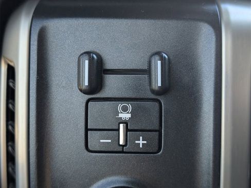 Used 2019 GMC Sierra 2500 Denali w/ Duramax Plus Package image 15