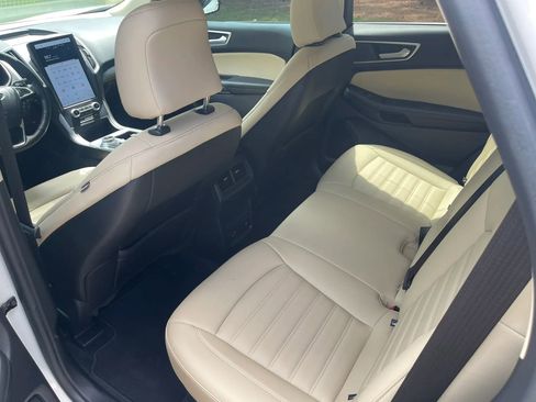 Used 2021 Ford Edge SEL w/ Convenience Package FWD image 12