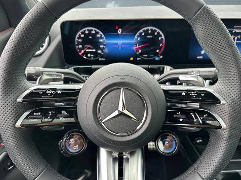 New 2026 Mercedes-Benz GLA 35 AMG 4MATIC image 16