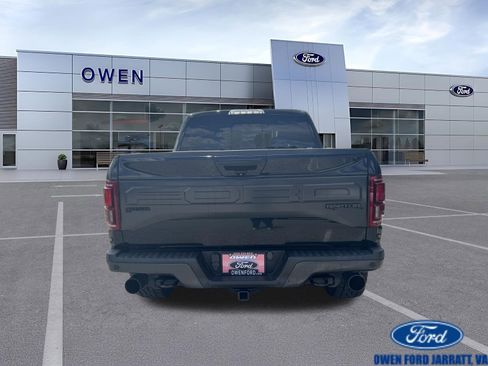 Used 2018 Ford F150 Raptor w/ Equipment Group 802A Luxury AWD/4WD image 4