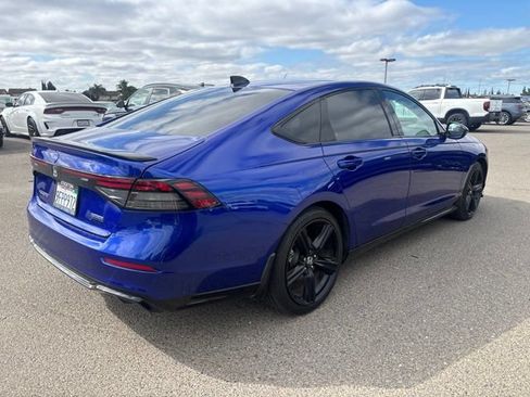 Used 2023 Honda Accord Sport image 5