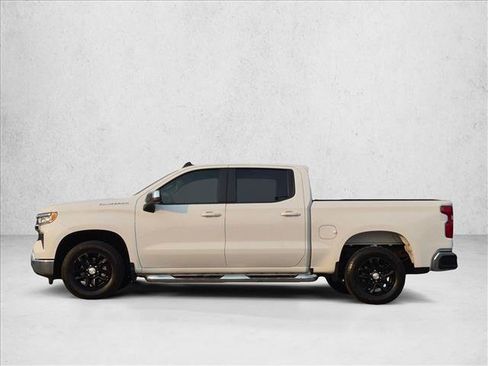 Used 2024 Chevrolet Silverado 1500 LT RWD image 9