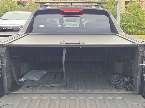 Used 2024 Hyundai Santa Cruz Limited image 11