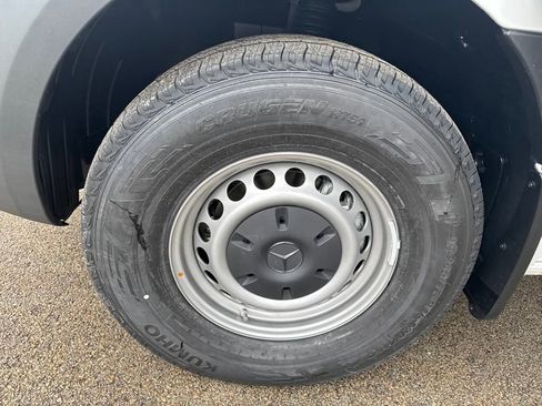 New 2025 Mercedes-Benz Sprinter 2500 image 21