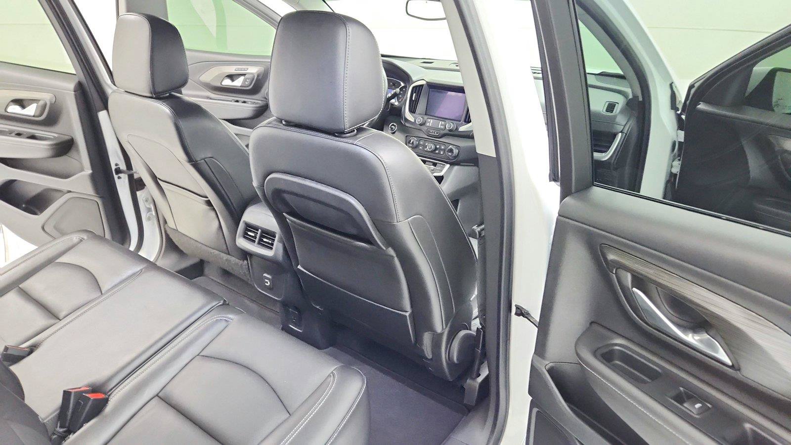 Used 2022 GMC Terrain SLT AWD/4WD image 25