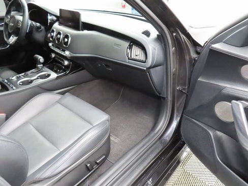 Used 2023 Kia Stinger GT-Line w/ Sun & Sound Package image 25