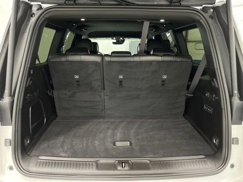 Used 2024 Jeep Wagoneer Series III w/ Convenience Group I image 14