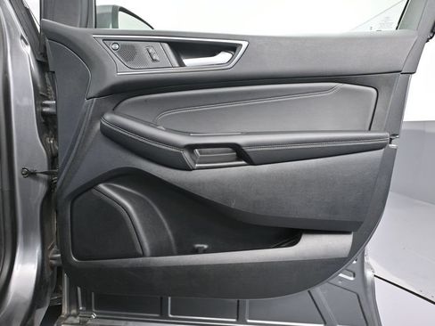 Used 2024 Ford Edge Titanium AWD/4WD image 42