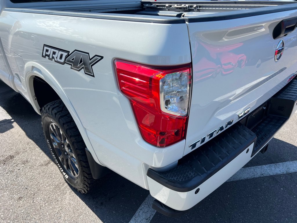 Used 2018 Nissan Titan PRO-4X w/ Pro-4x Convenience Package AWD/4WD image 51