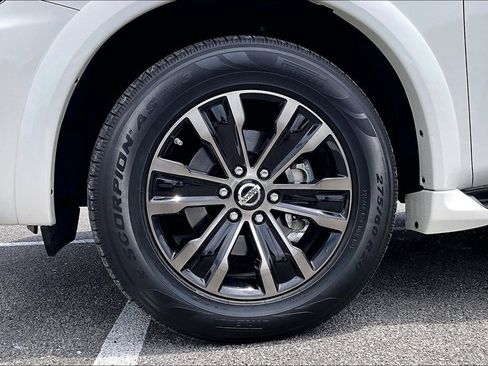 Used 2019 Nissan Armada Platinum w/ Captain's Chairs Package AWD/4WD image 34