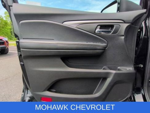 Used 2023 Honda Ridgeline Sport image 22