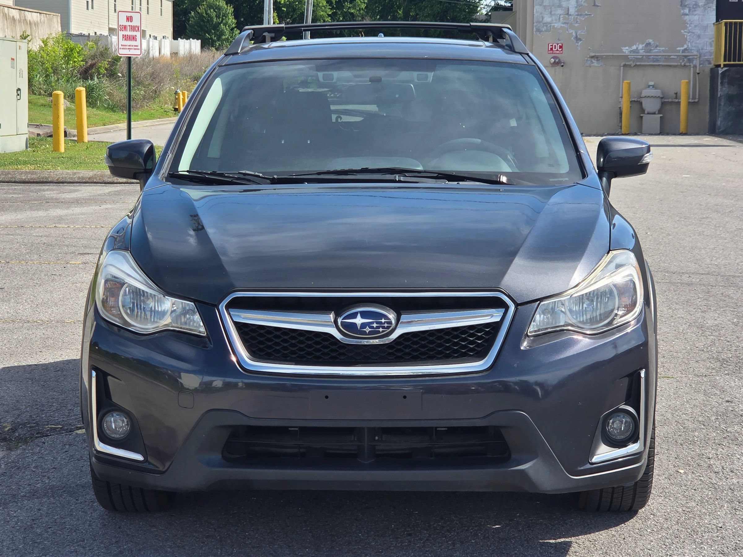 Used 2016 Subaru Crosstrek 2.0i Limited AWD/4WD image 2