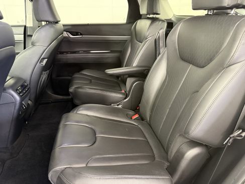 Used 2022 Hyundai Palisade SEL w/ Premium Package image 14