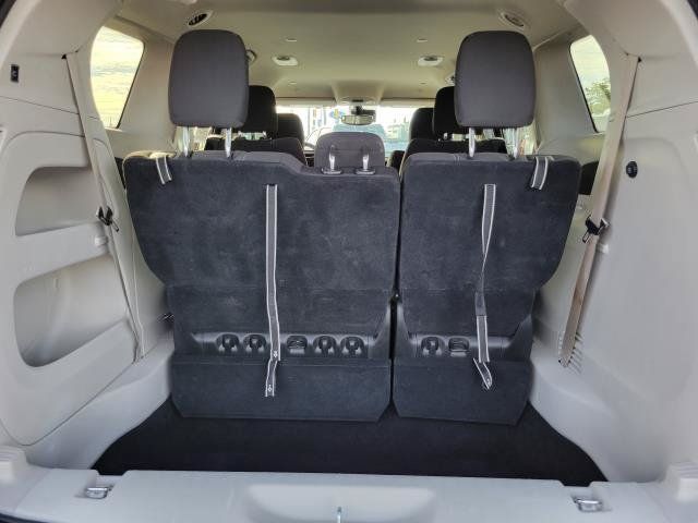 Used 2023 Chrysler Voyager LX FWD image 29