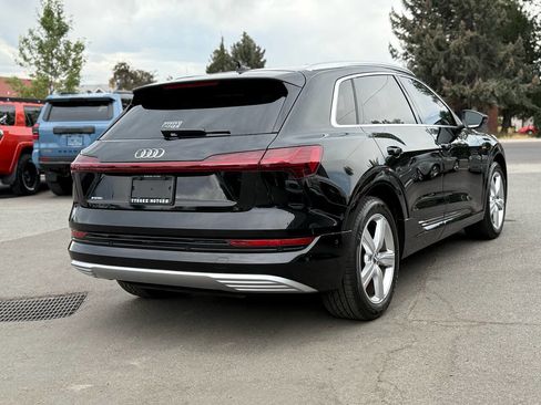Used 2019 Audi e-tron Premium Plus image 61
