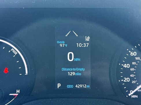Used 2021 Toyota Sienna XSE FWD image 12