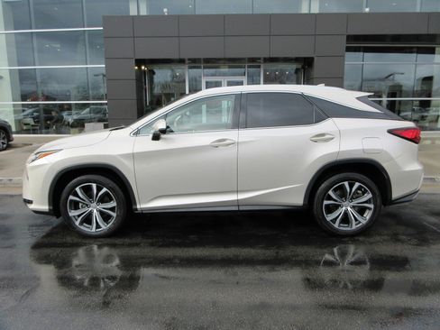 Used 2017 Lexus RX 350 350 w/ Premium Package image 3