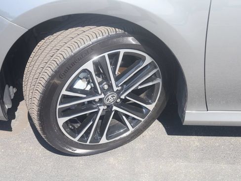 Used 2026 Toyota Corolla LE AWD/4WD image 32