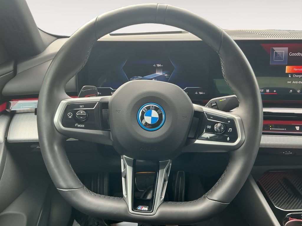Used 2025 BMW i5 xDrive40 w/ M Sport Package AWD/4WD image 13