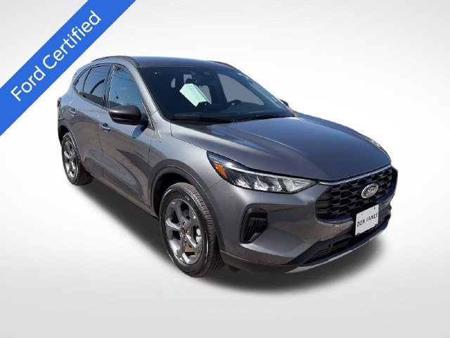 Certified 2025 Ford Escape ST-Line AWD/4WD image 8
