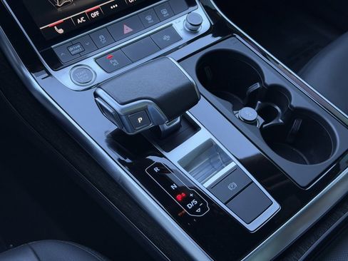 Used 2022 Audi Q7 3.0T Premium Plus w/ Premium Plus Package image 39