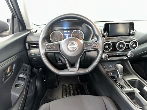 Used 2024 Nissan Sentra S FWD image 2