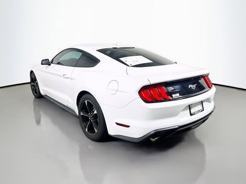 Used 2021 Ford Mustang Coupe image 8