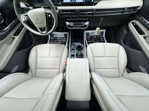 New 2024 Lincoln Corsair Grand Touring w/ Equipment Group 301A AWD/4WD image 21