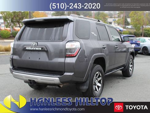 Used 2021 Toyota 4Runner TRD Off-Road image 7