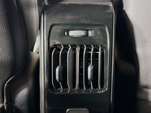 Used 2022 Jeep Compass Latitude image 23