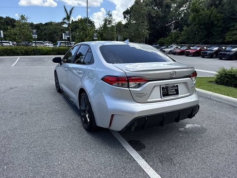 Used 2025 Toyota Corolla SE FWD image 13