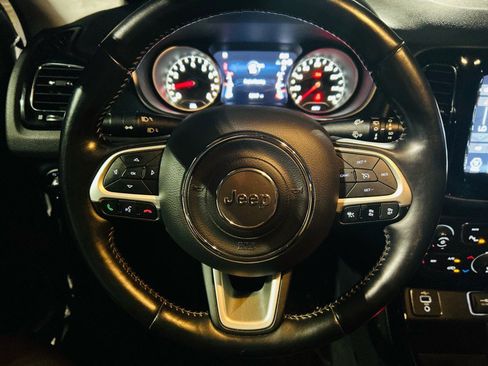 Used 2021 Jeep Compass Limited image 21