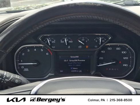 Used 2022 GMC Sierra 2500 SLT w/ SLT Premium Package AWD/4WD image 22