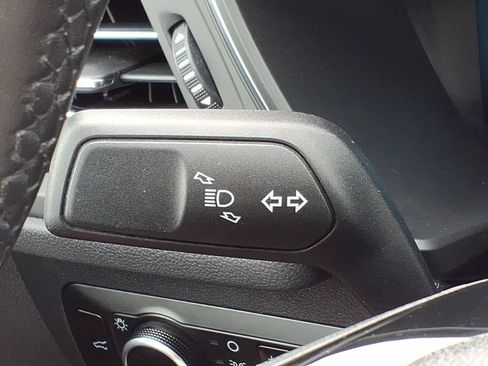 Used 2023 Ford Escape Platinum w/ Premium Technology Package AWD/4WD image 25