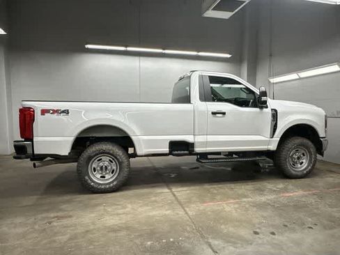 Used 2024 Ford F250 XL w/ XL Off-Road Package AWD/4WD image 3
