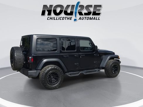Used 2024 Jeep Wrangler Unlimited Sport AWD/4WD image 3