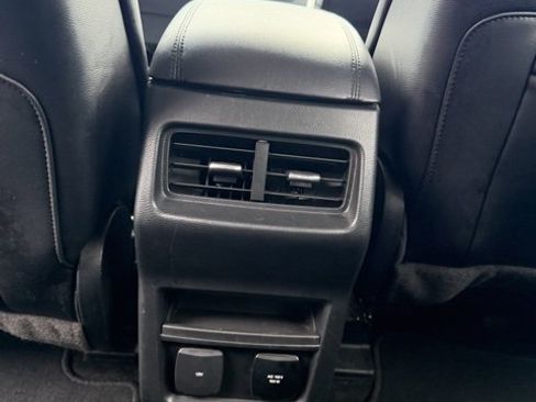 Used 2020 Ford Edge SEL w/ Convenience Package image 15