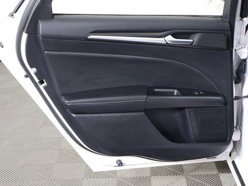 Used 2020 Ford Fusion Energi Titanium image 25