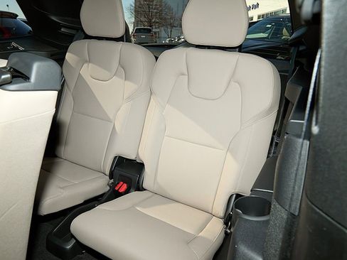 New 2026 Volvo XC90 B6 Plus w/ Protection Package image 22