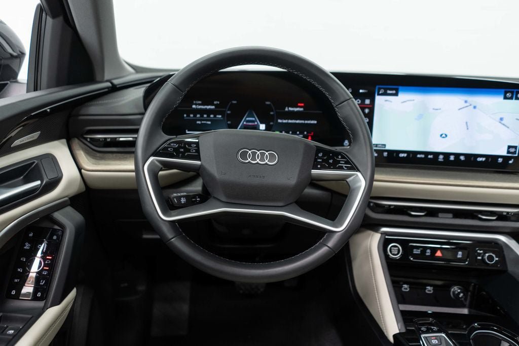 Used 2025 Audi Q5 Premium Plus AWD/4WD image 30