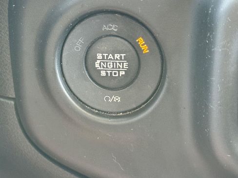Used 2020 Jeep Wrangler Unlimited Sport S AWD/4WD image 24