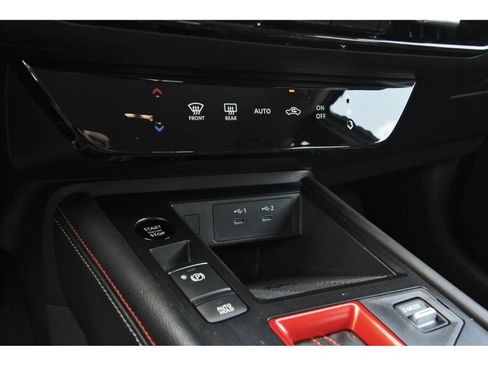 Certified 2025 Nissan Kicks SR FWD image 26