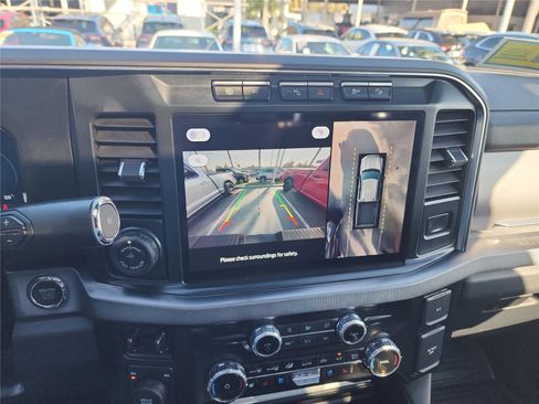 Certified 2024 Ford F250 Platinum w/ FX4 Off-Road Package image 23