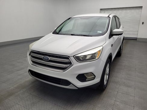 Used 2017 Ford Escape SE image 15