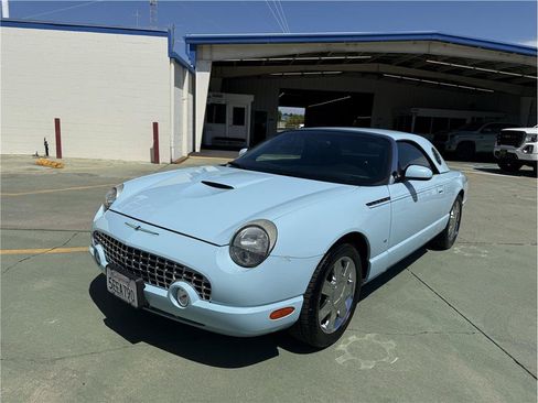 Used 2003 Ford Thunderbird RWD image 2