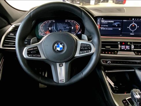 Certified 2023 BMW X6 xDrive40i w/ Executive Package image 5
